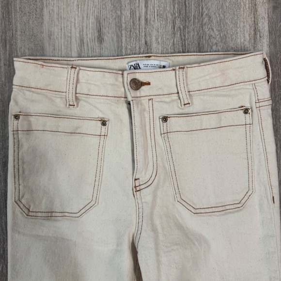 ZARA High Waisted Wide Leg Jeans Cream Tan Contrast Stitch Raw Hem Women US 4 - Picture 3 of 10
